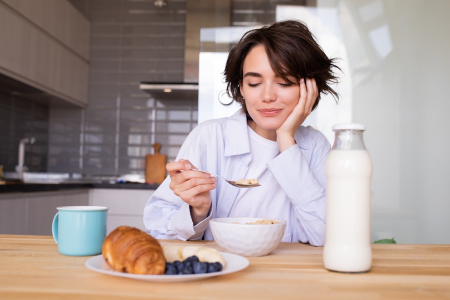 Photo Breakfast, Hair Growth